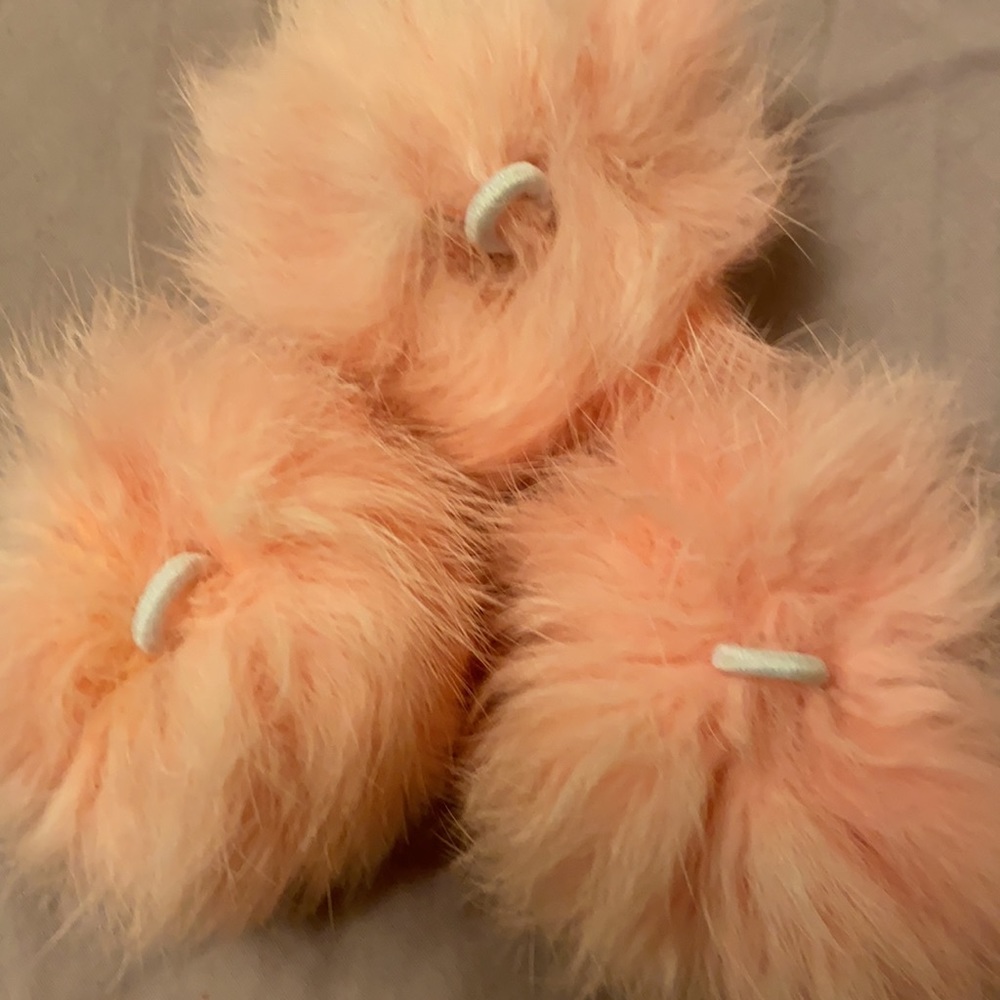 Rabbit fur ball decoration for anything - Picture 2 of 4